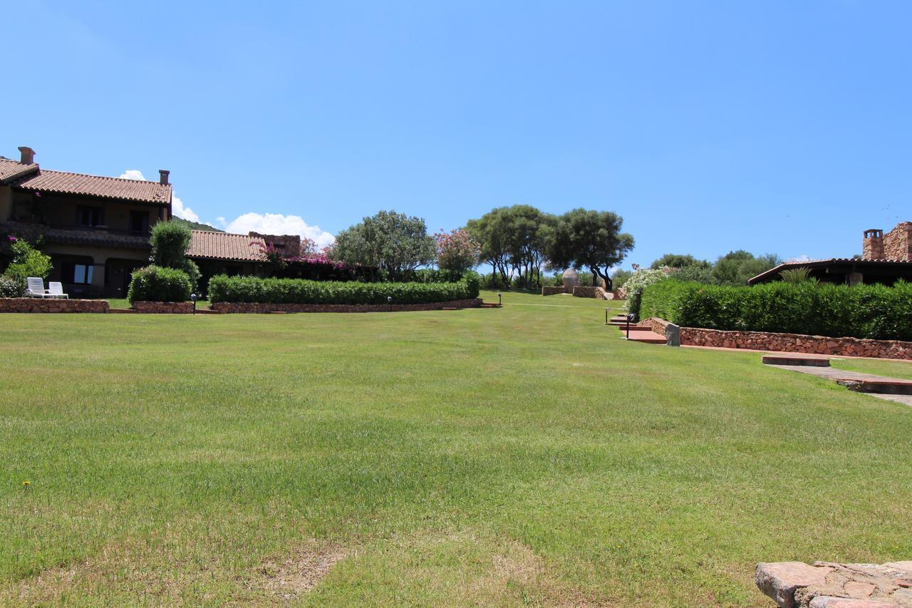 مارينيلاّ Appartamenti Residence Vela Blu Golfo Aranci المظهر الخارجي الصورة